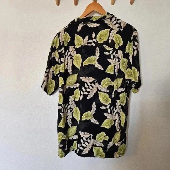 Falls Creek Black Tropical Hawaiian Shirt M Rayon Dark Floral Aesthetic Boho - Picture 3 of 10